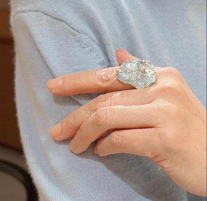RAINBOW AQUAMARINE RING F692