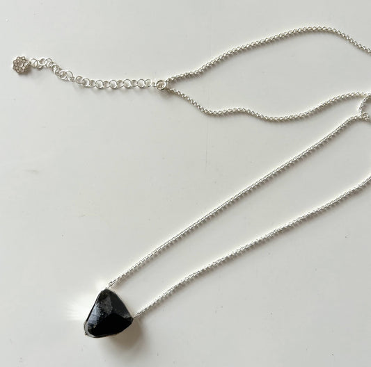 UVITE TOURMALINE PENDANT F654